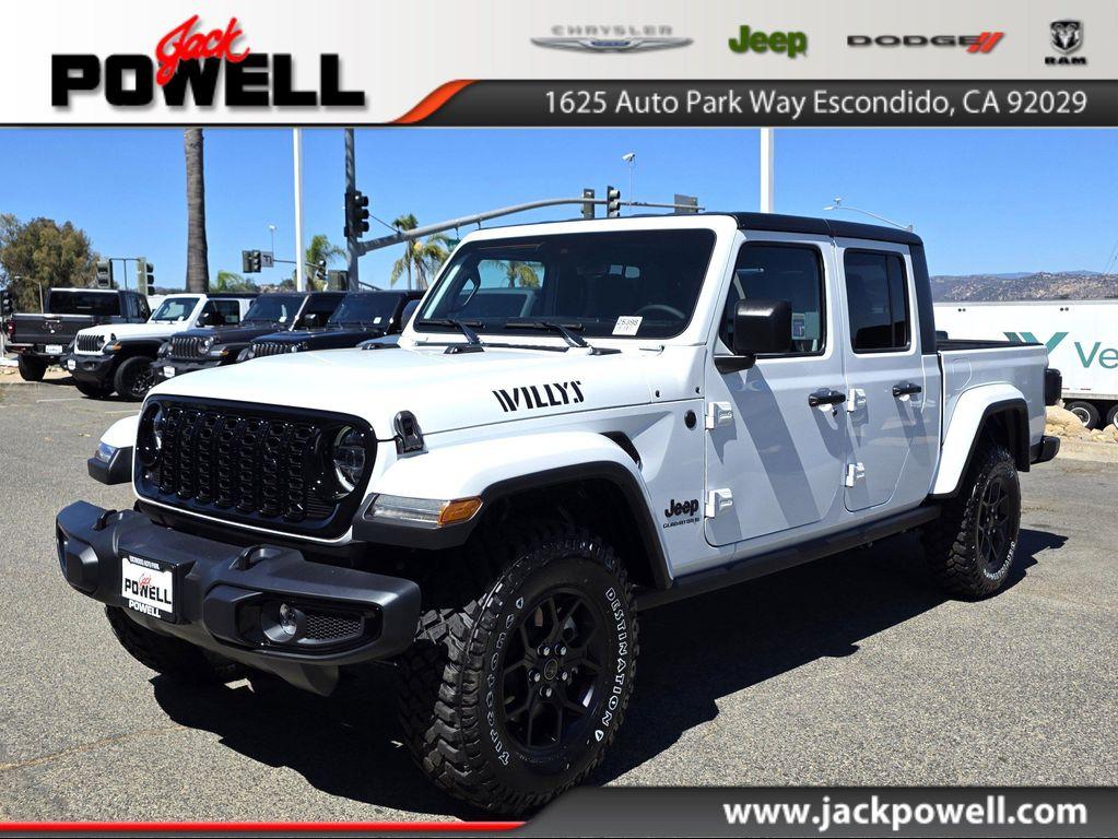new 2025 Jeep Gladiator car, priced at $46,900
