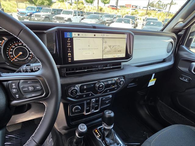 new 2025 Jeep Wrangler car, priced at $43,500