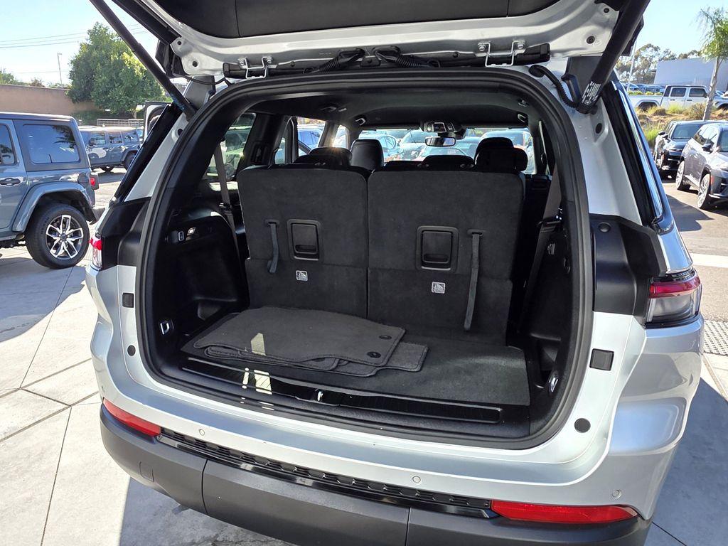 used 2024 Jeep Grand Cherokee L car, priced at $33,900