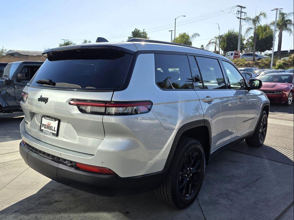 used 2024 Jeep Grand Cherokee L car, priced at $33,900