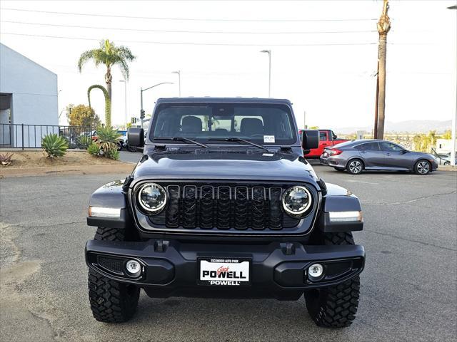 new 2025 Jeep Gladiator car, priced at $48,900