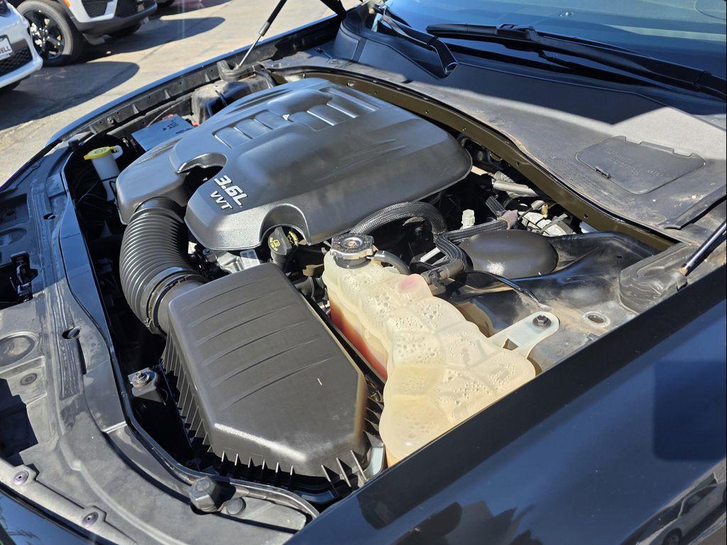 used 2021 Chrysler 300 car, priced at $27,900