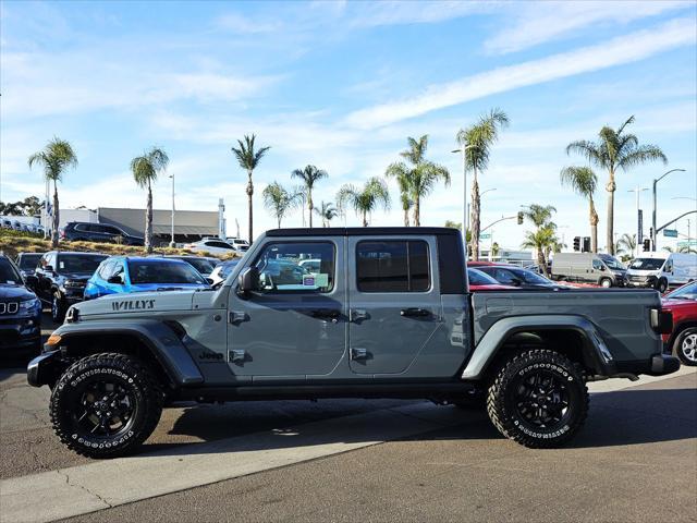 new 2025 Jeep Gladiator car, priced at $48,500