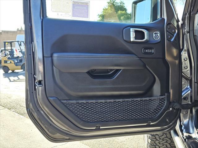 used 2021 Jeep Gladiator car, priced at $38,900