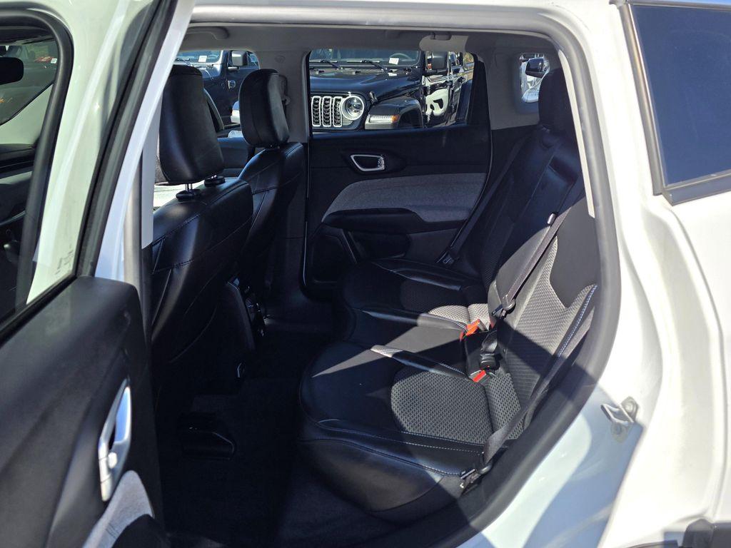 used 2022 Jeep Compass car, priced at $22,900