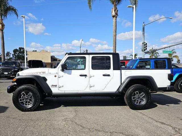 new 2025 Jeep Gladiator car, priced at $58,382