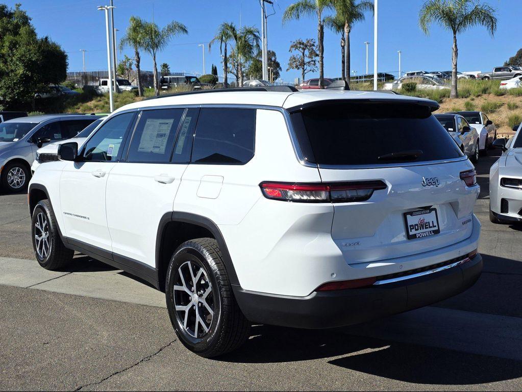 new 2025 Jeep Grand Cherokee L car, priced at $41,900
