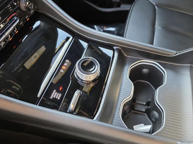 new 2025 Jeep Grand Cherokee car, priced at $42,900