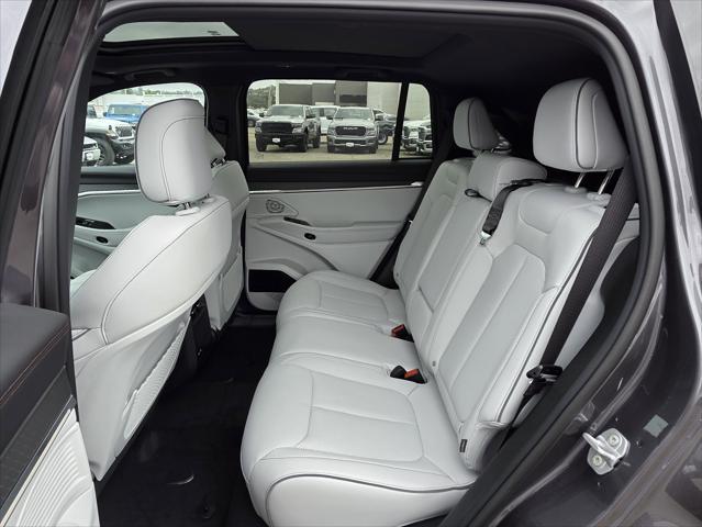 new 2025 Jeep Wagoneer S car, priced at $47,500