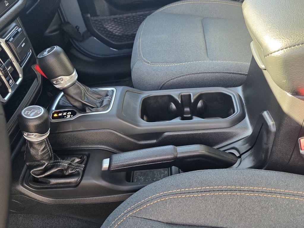 new 2025 Jeep Wrangler car, priced at $41,900