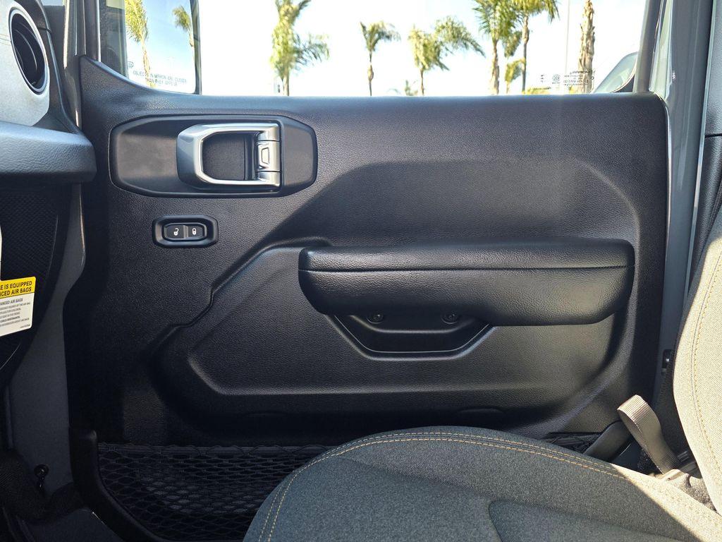 new 2025 Jeep Wrangler car, priced at $41,900