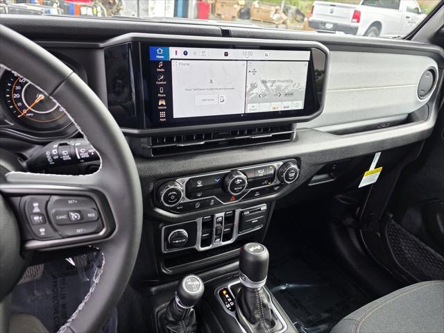 new 2025 Jeep Wrangler car, priced at $43,600