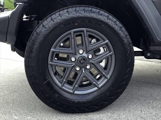 new 2025 Jeep Wrangler car, priced at $43,600