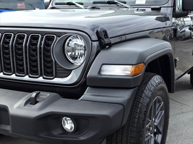 new 2025 Jeep Wrangler car, priced at $43,600