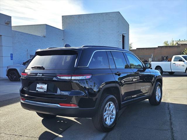 new 2025 Jeep Grand Cherokee car, priced at $38,900