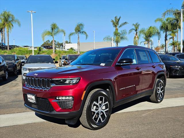 new 2025 Jeep Grand Cherokee car, priced at $44,295