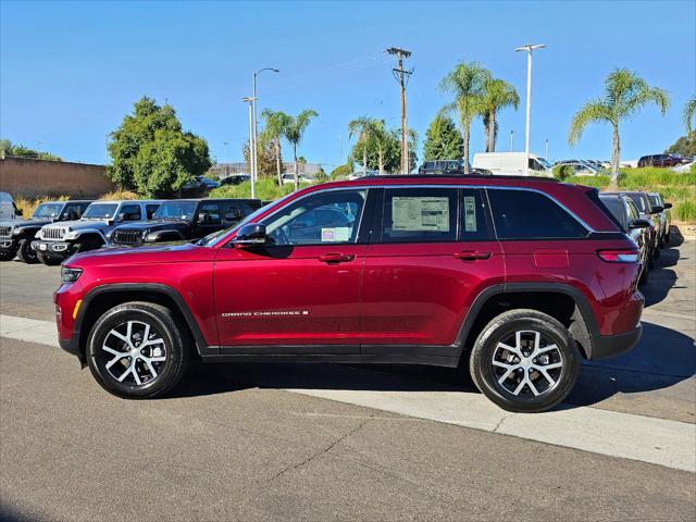 new 2025 Jeep Grand Cherokee car, priced at $44,295