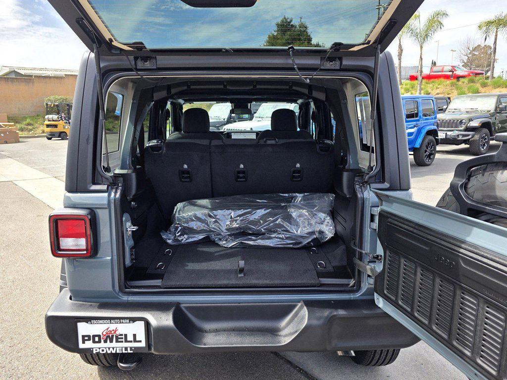new 2025 Jeep Wrangler car, priced at $40,900