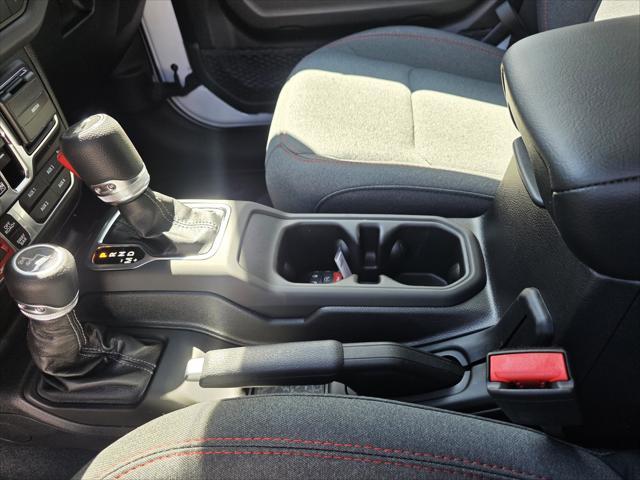 new 2025 Jeep Wrangler car, priced at $55,900