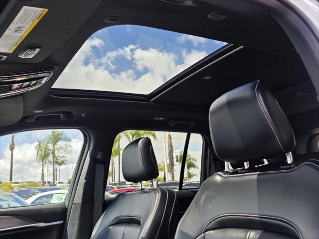 new 2025 Jeep Grand Cherokee car, priced at $45,900