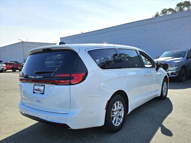 new 2025 Chrysler Pacifica car, priced at $42,900