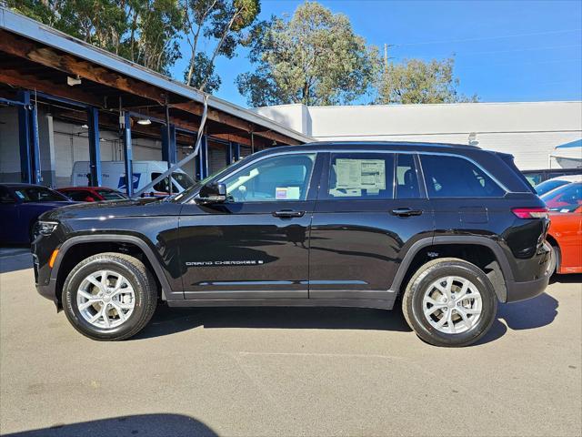 new 2024 Jeep Grand Cherokee car, priced at $46,400