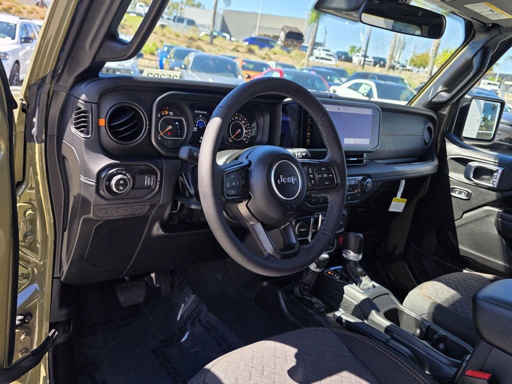 new 2025 Jeep Gladiator car, priced at $48,900