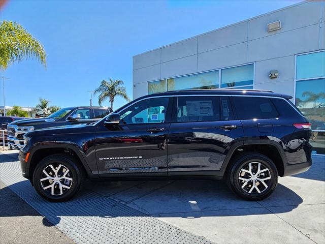 new 2024 Jeep Grand Cherokee L car, priced at $44,400