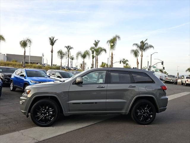 used 2022 Jeep Grand Cherokee car, priced at $28,900