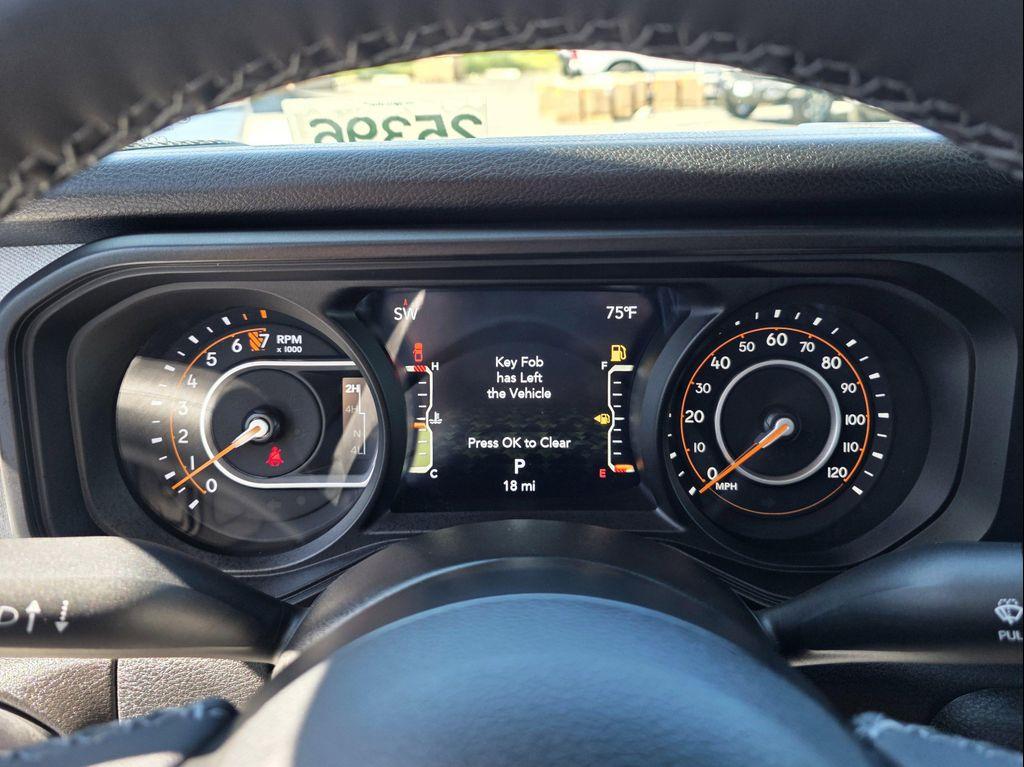 new 2025 Jeep Gladiator car, priced at $45,400