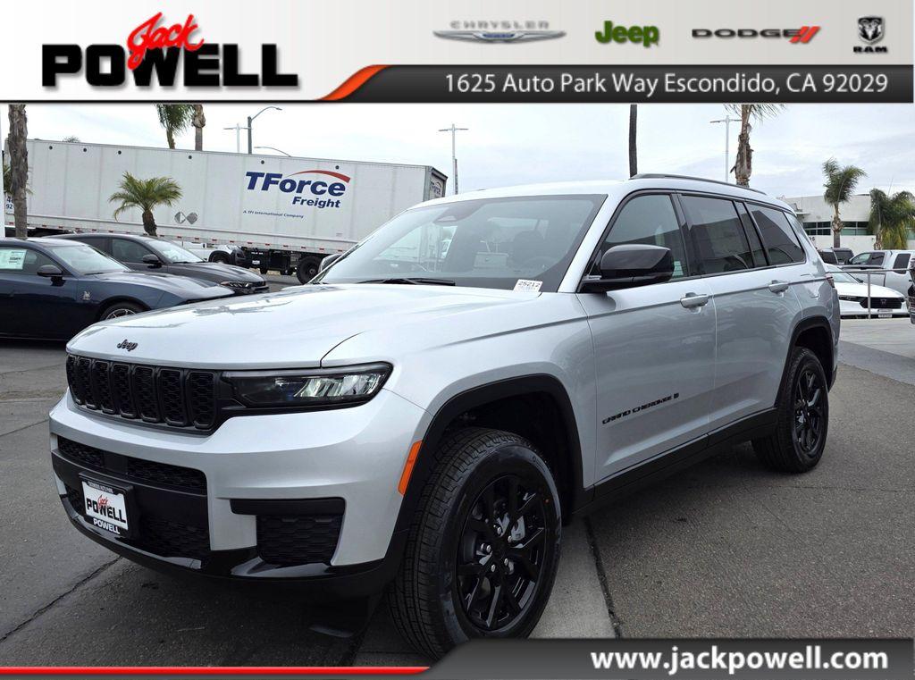 new 2025 Jeep Grand Cherokee L car, priced at $42,900