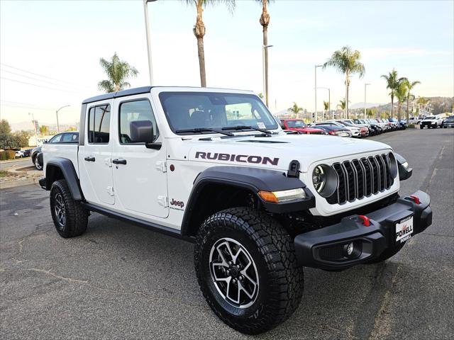 new 2025 Jeep Gladiator car, priced at $54,400