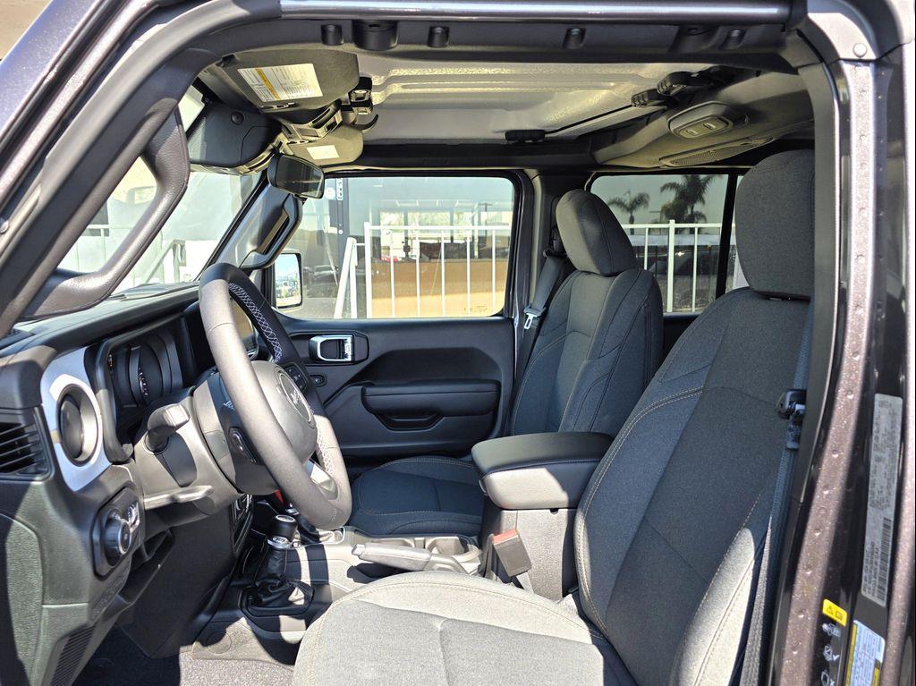 new 2025 Jeep Wrangler car, priced at $44,900