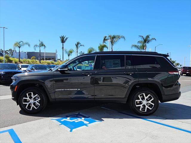 new 2024 Jeep Grand Cherokee L car, priced at $49,400