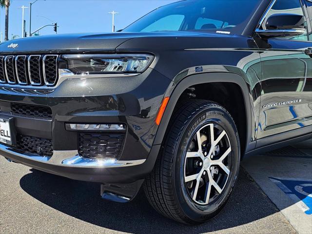 new 2024 Jeep Grand Cherokee L car, priced at $49,400