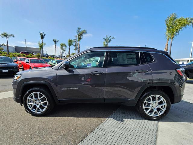 new 2024 Jeep Compass car, priced at $26,900