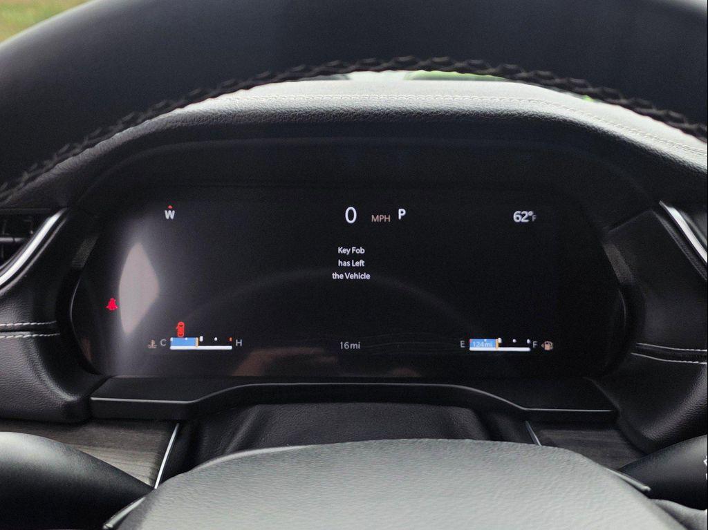 new 2025 Jeep Grand Cherokee car, priced at $45,900