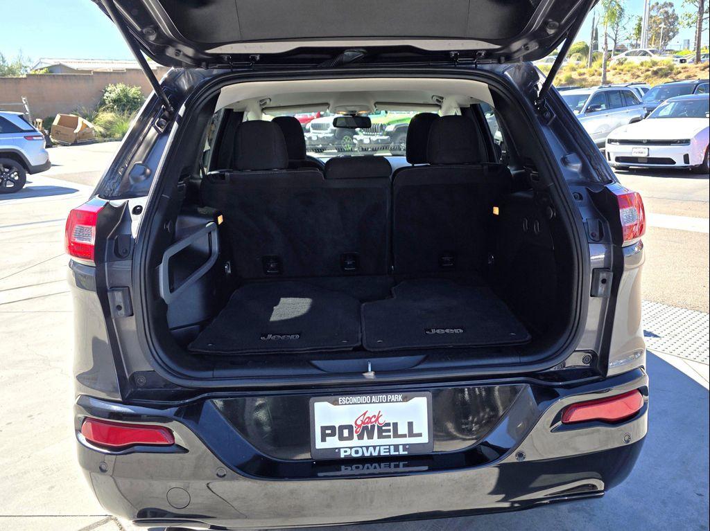 used 2018 Jeep Cherokee car, priced at $14,900