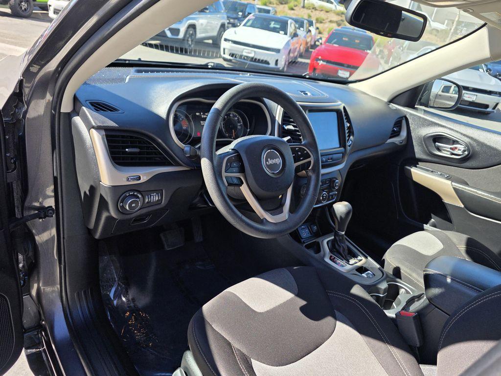 used 2018 Jeep Cherokee car, priced at $14,900