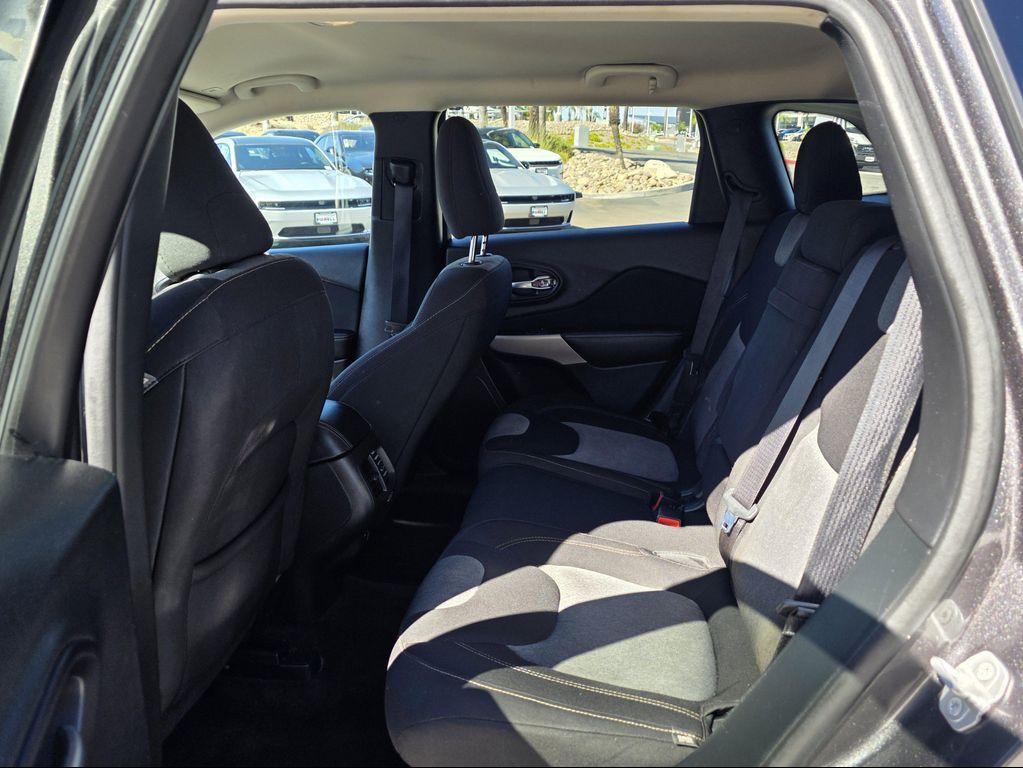 used 2018 Jeep Cherokee car, priced at $14,900