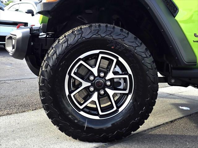new 2025 Jeep Wrangler car, priced at $54,900