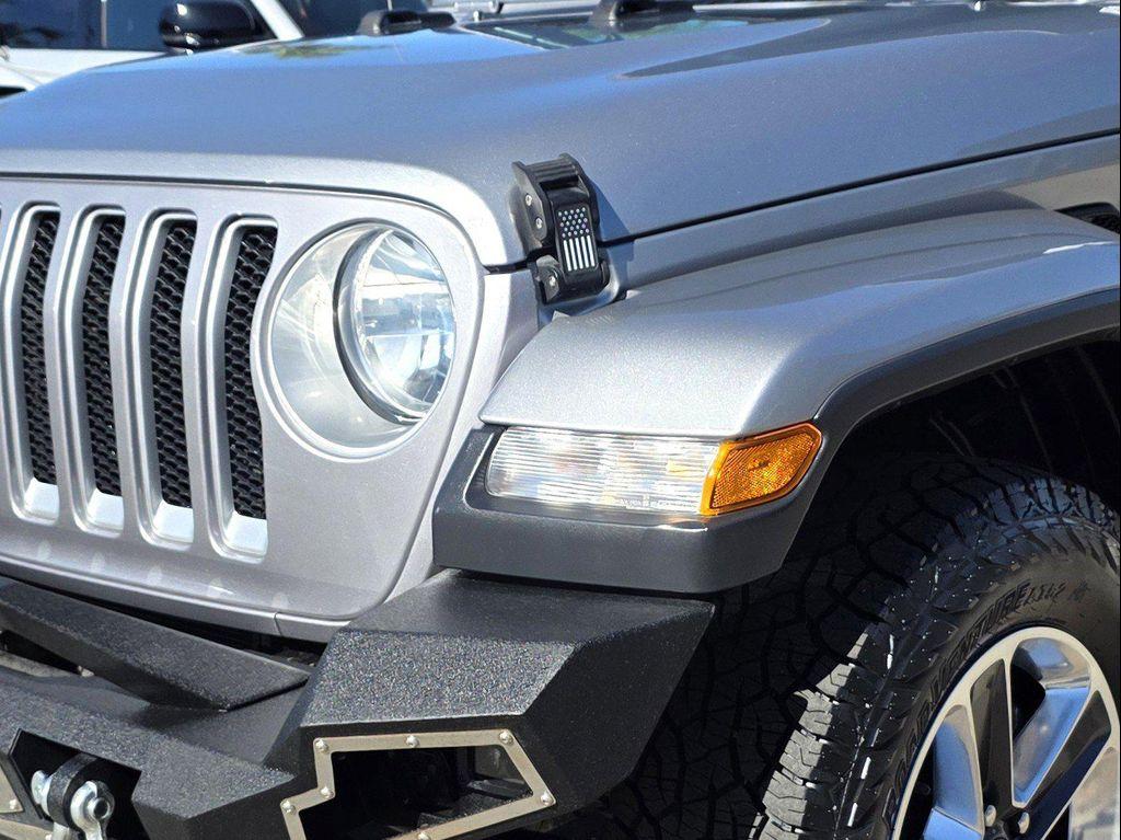 used 2018 Jeep Wrangler Unlimited car, priced at $25,900