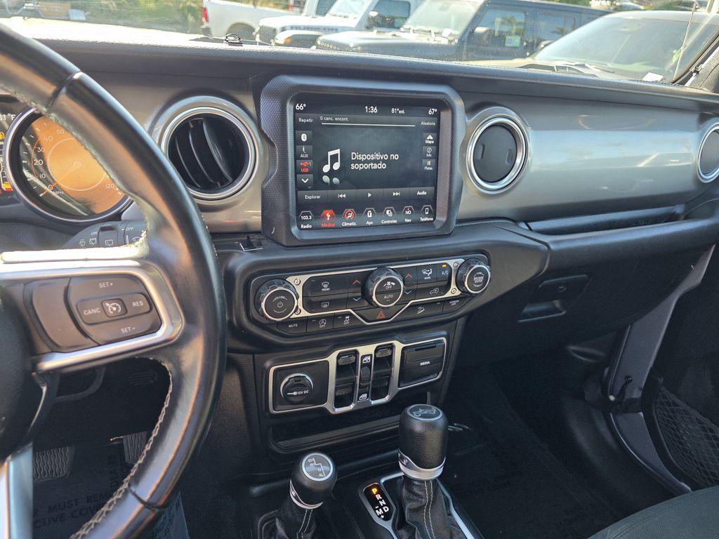 used 2018 Jeep Wrangler Unlimited car, priced at $25,900