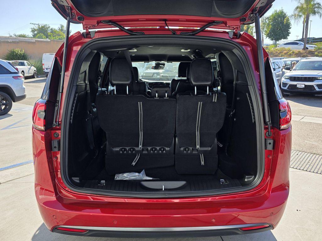 new 2026 Chrysler Pacifica car, priced at $44,900