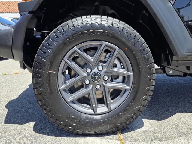 new 2025 Jeep Wrangler car, priced at $43,500