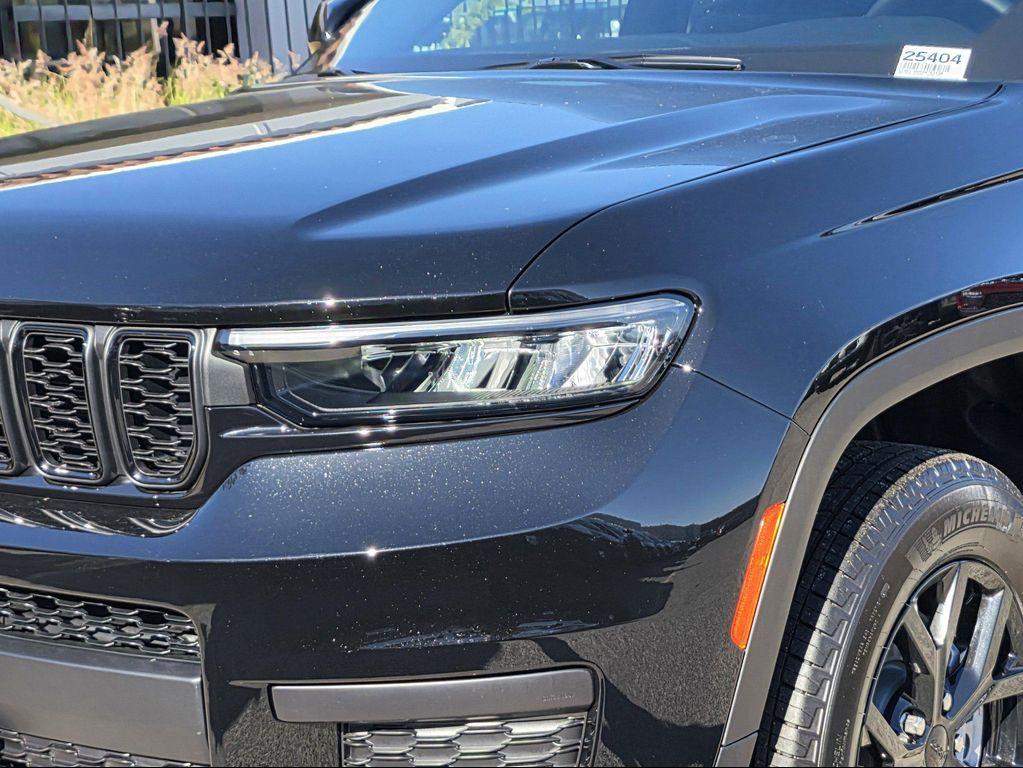 new 2025 Jeep Grand Cherokee L car, priced at $39,500