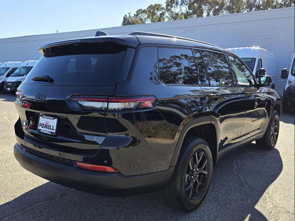 new 2025 Jeep Grand Cherokee L car, priced at $39,500