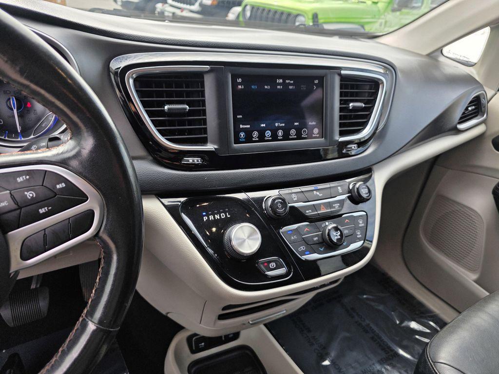 used 2020 Chrysler Pacifica car, priced at $23,900