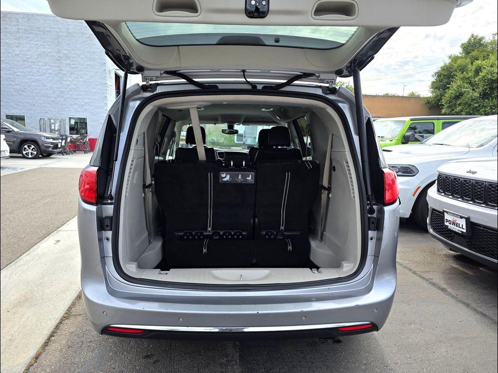 used 2020 Chrysler Pacifica car, priced at $23,900