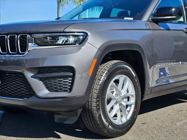 new 2025 Jeep Grand Cherokee car, priced at $37,900